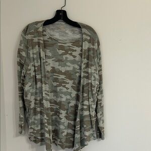 Belle by Kim Gravel Gray and White Cardigan